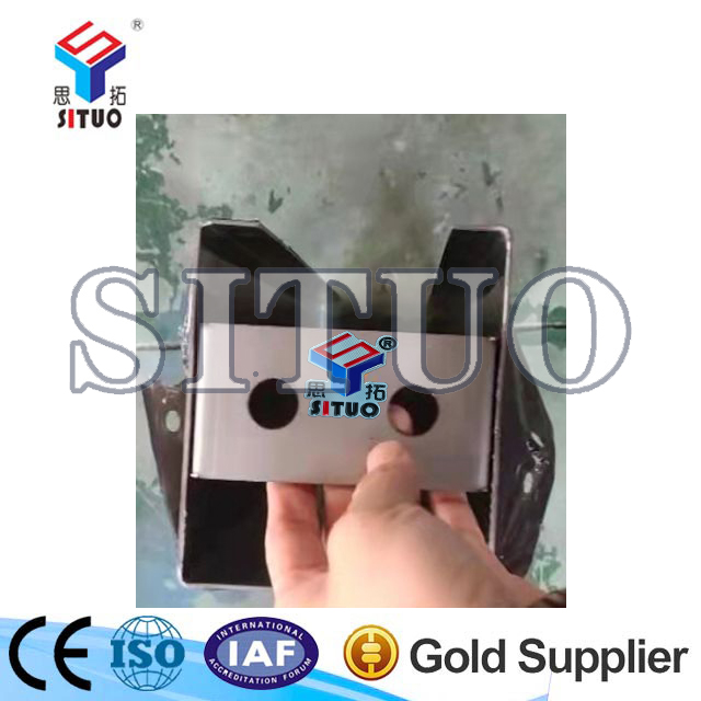 工業(yè)門(mén)門(mén)框鉚接機(jī)